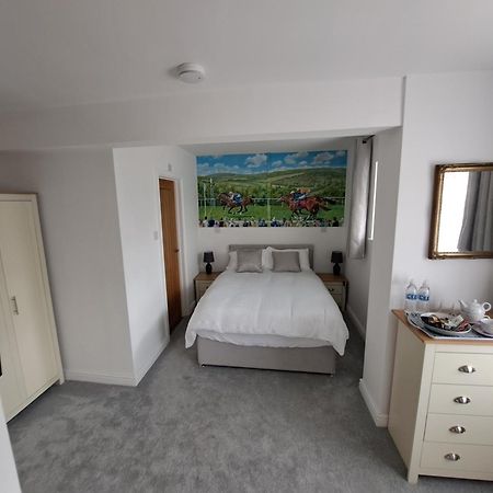Westleigh House Bed & Breakfast Fishbourne  Екстериор снимка